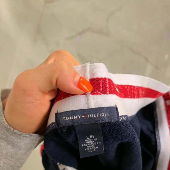 Tommy Hilfiger pants - Picture 3 of 5